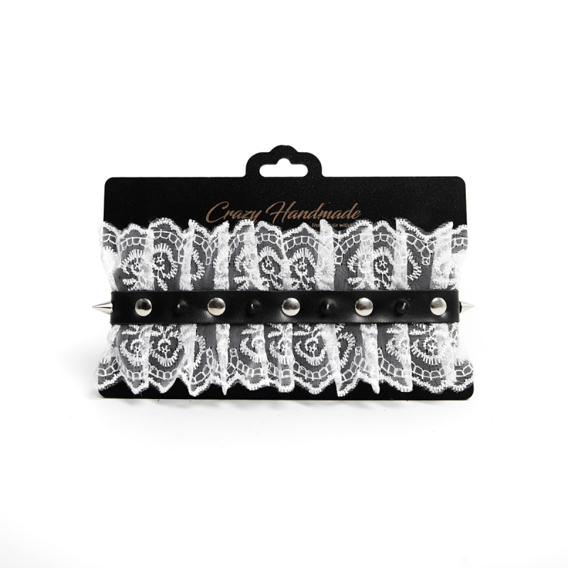 Ошейник с шипами "Crazy Hadmade" белое кружево 